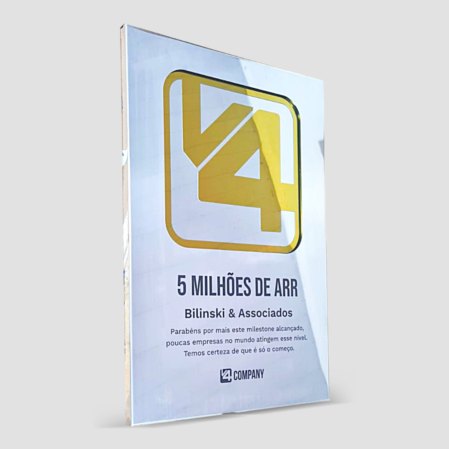 Placa Afiliados | Modelo 08